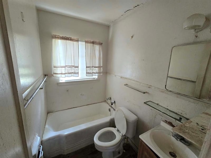 2710 Exeter Avenue, Dallas TX 75216 - Photo 7