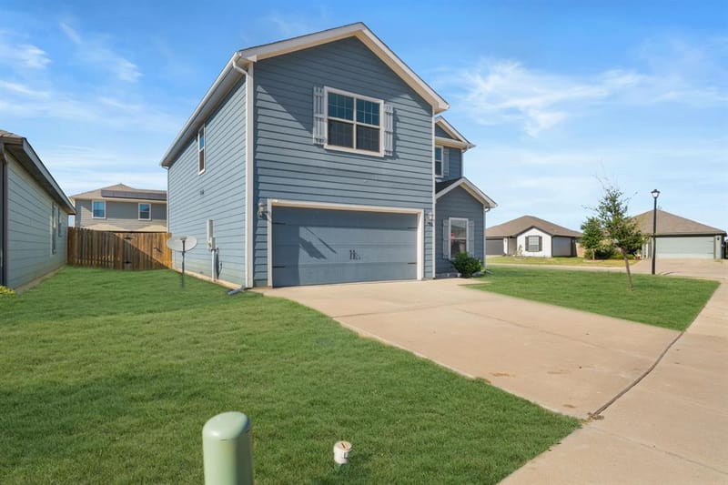 101 Austin Avenue, Venus TX 76084 - Photo 2