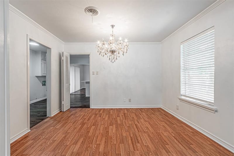 216 S Lois Lane, Richardson TX 75081 - Photo 12