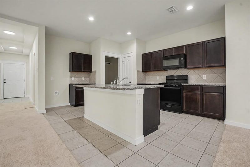 2606 Middleton Road, Glenn Heights TX 75154 - Photo 9