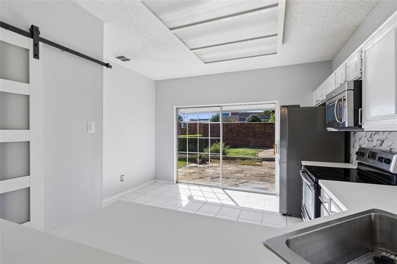 428 Arbor Creek Drive, Euless TX 76039 - Photo 14