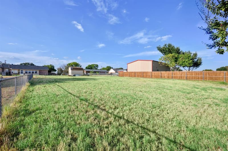 3904 Country Meadows Road, Granbury TX 76049 - Photo 36