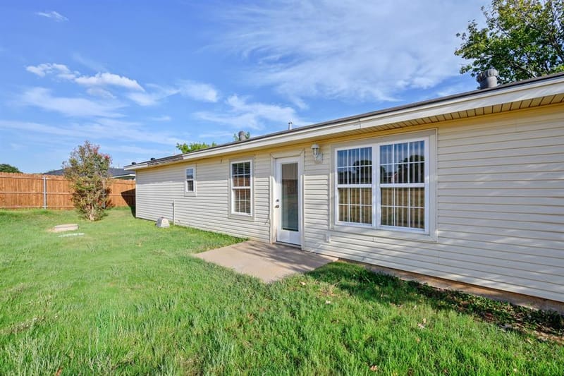 3904 Country Meadows Road, Granbury TX 76049 - Photo 34