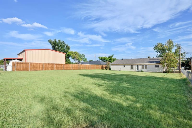 3904 Country Meadows Road, Granbury TX 76049 - Photo 37