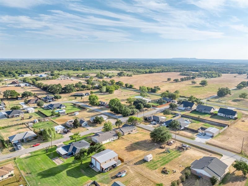 3904 Country Meadows Road, Granbury TX 76049 - Photo 40