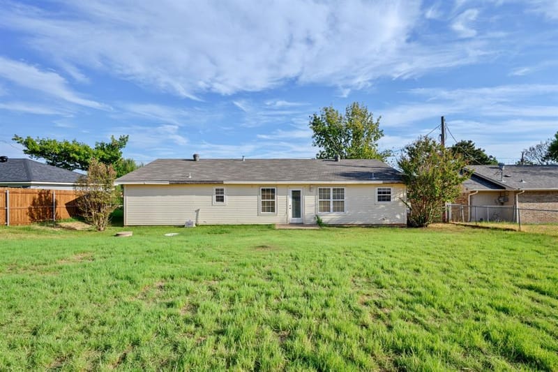 3904 Country Meadows Road, Granbury TX 76049 - Photo 35