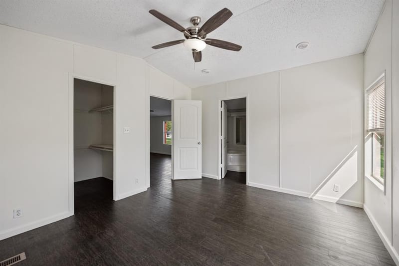 9330 Lynda Lane, Hawk Cove TX 75474 - Photo 18