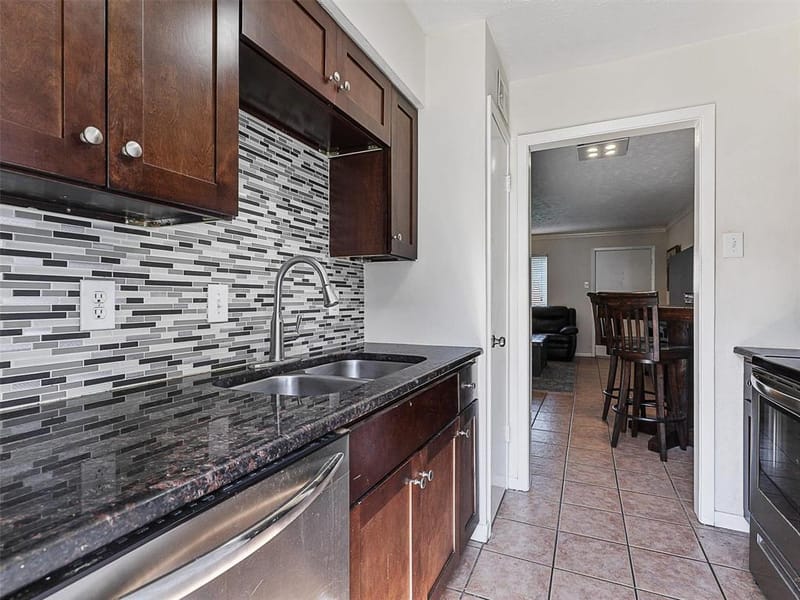 4317 Hartford Street # 102, Dallas TX 75219 - Photo 10