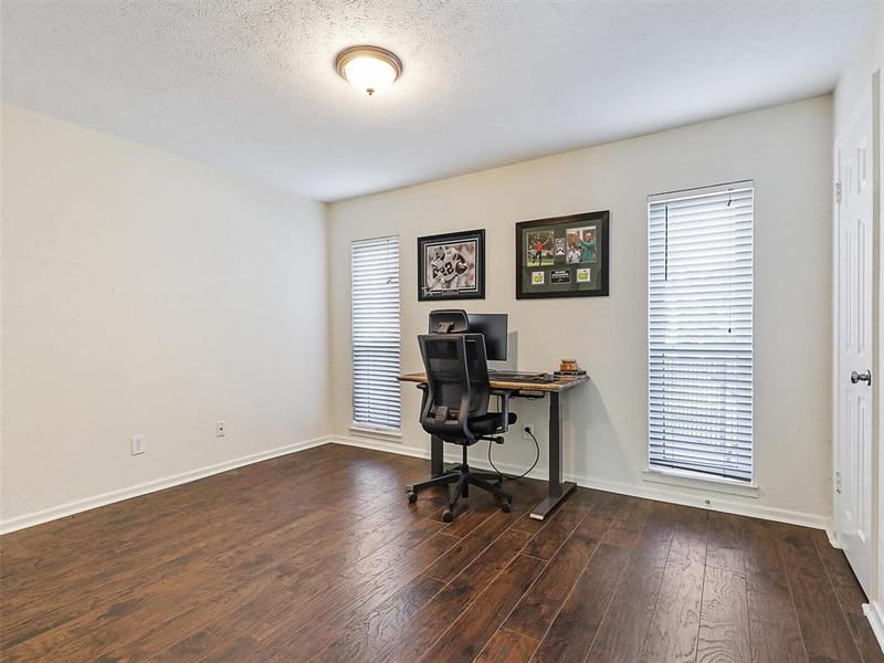 4317 Hartford Street # 102, Dallas TX 75219 - Photo 14