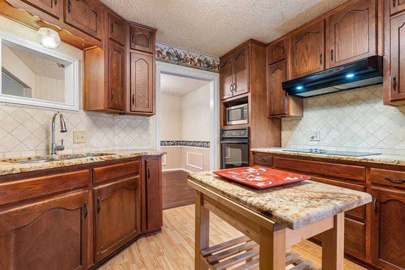 544 Jason Street, Robinson TX 76706 - Photo 12
