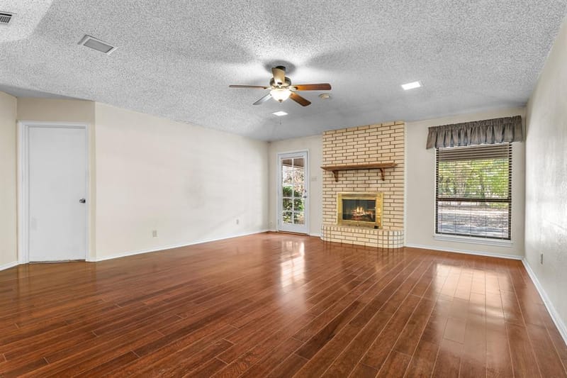 544 Jason Street, Robinson TX 76706 - Photo 3