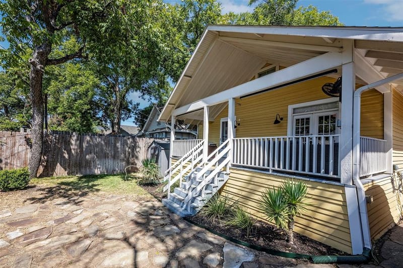 1604 S Adams Street, Fort Worth TX 76104 - Photo 13
