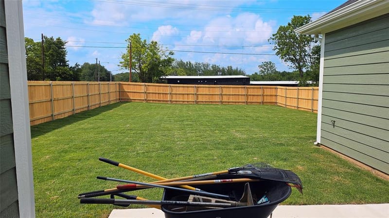 931 W Elm Street, Denison TX 75020 - Photo 22