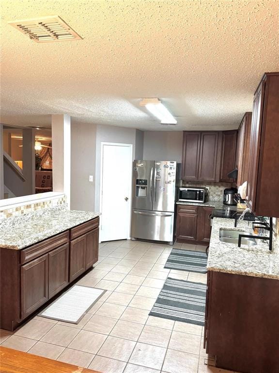 611 Pondview Drive, Cedar Hill TX 75104 - Photo 6