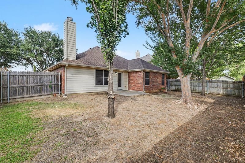 1235 Clearwater Drive, Grand Prairie TX 75052 - Photo 23