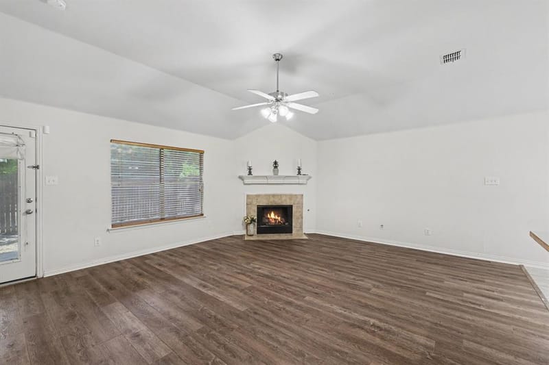 1235 Clearwater Drive, Grand Prairie TX 75052 - Photo 6