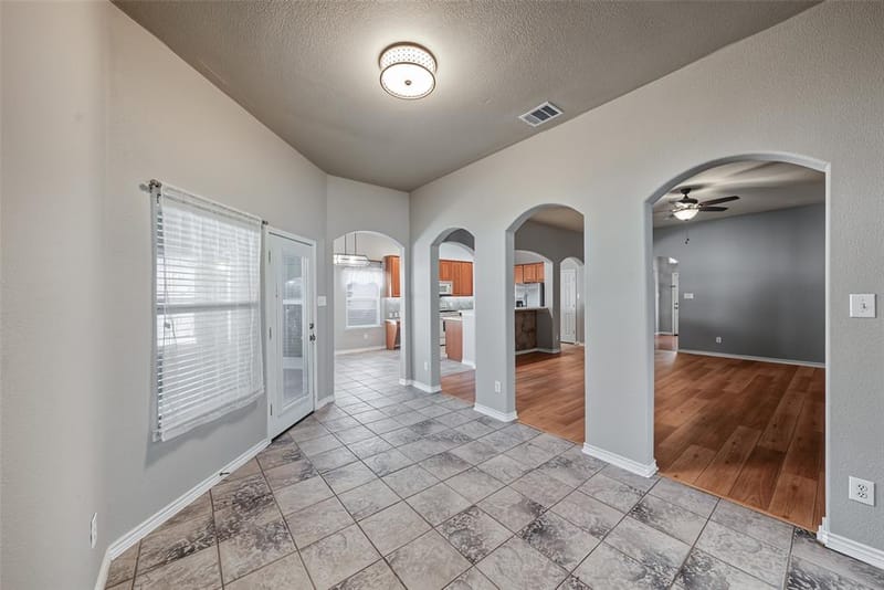 1009 Greenview Lane, Savannah TX 76227 - Photo 23