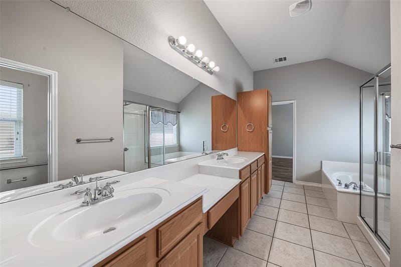 1009 Greenview Lane, Savannah TX 76227 - Photo 33