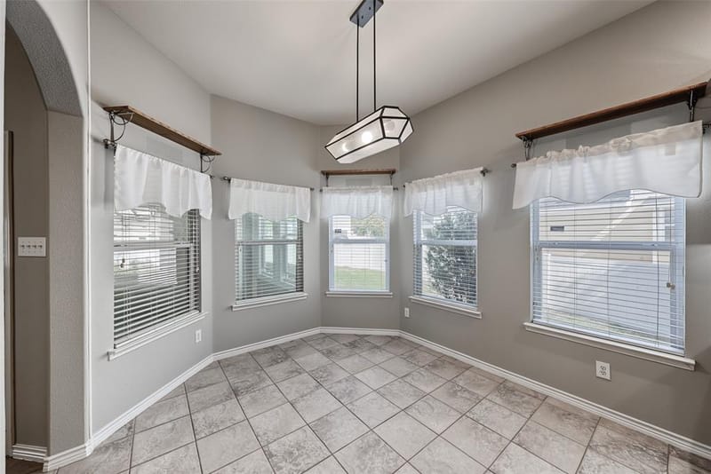 1009 Greenview Lane, Savannah TX 76227 - Photo 19