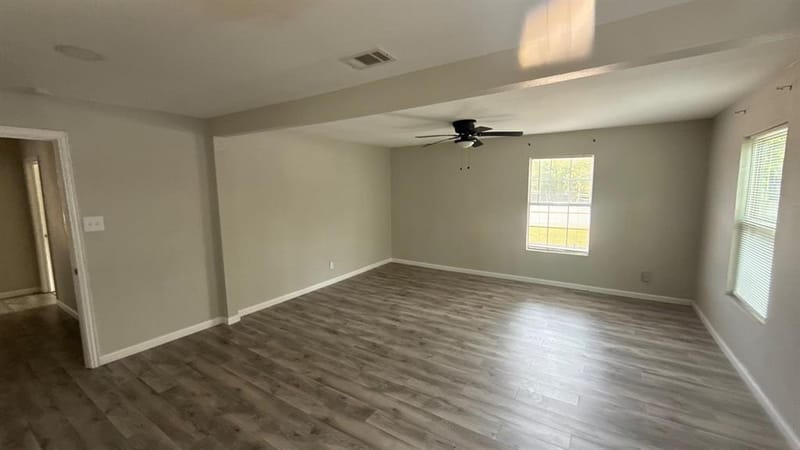 1402 Inwood Boulevard, Garland TX 75042 - Photo 8