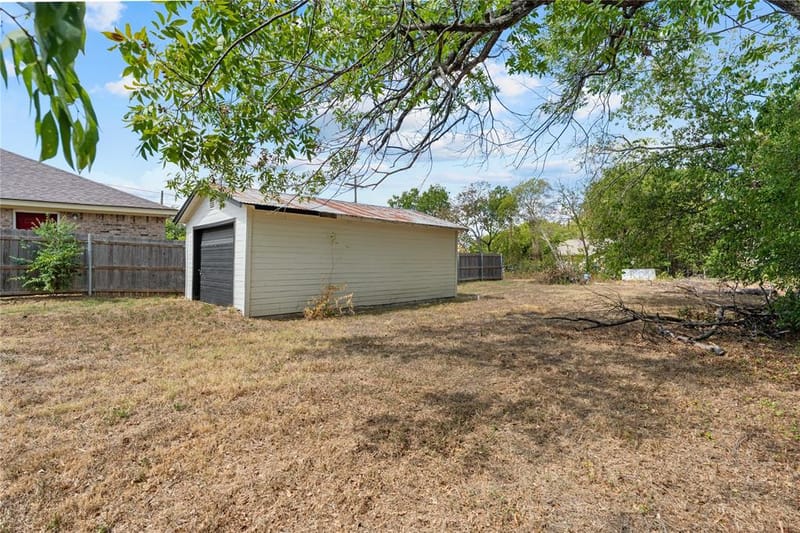 2123 Burnett Avenue, Waco TX 76706 - Photo 23