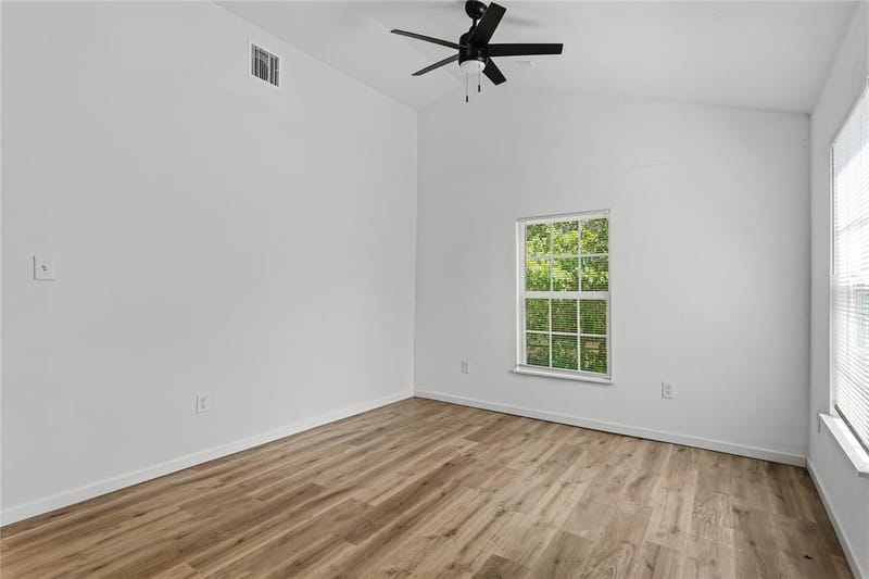 2123 Burnett Avenue, Waco TX 76706 - Photo 6