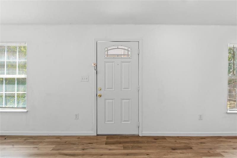 2123 Burnett Avenue, Waco TX 76706 - Photo 5
