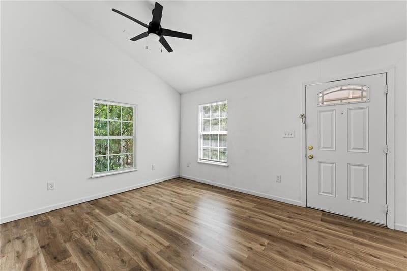 2123 Burnett Avenue, Waco TX 76706 - Photo 9