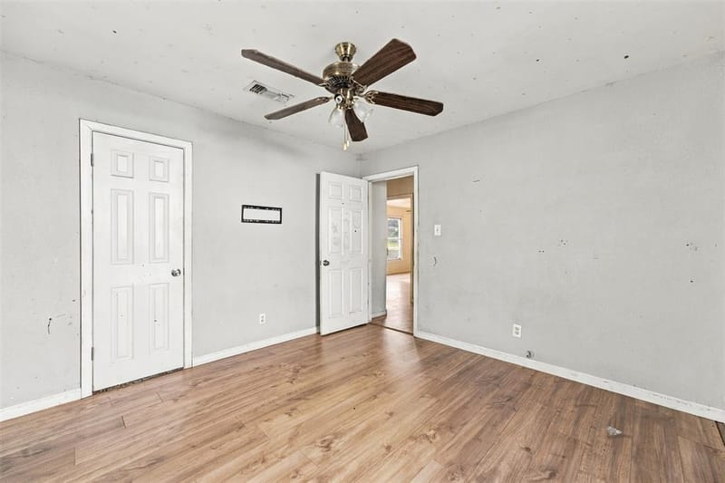 814 S Pierce Street, McGregor TX 76657 - Photo 9