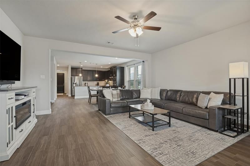 641 Grove Park Lane, Midlothian TX 76065 - Photo 6