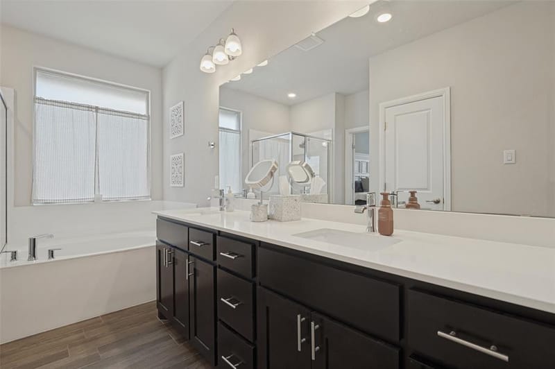 641 Grove Park Lane, Midlothian TX 76065 - Photo 14
