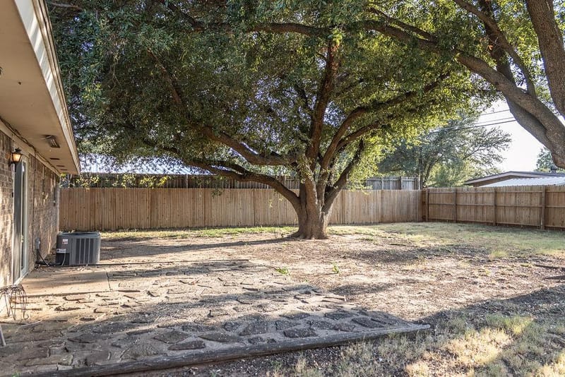 503 N Harding Street, Breckenridge TX 76424 - Photo 23