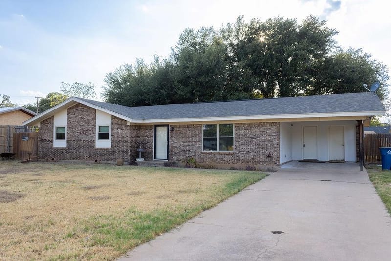 503 N Harding Street, Breckenridge TX 76424 - Photo 24
