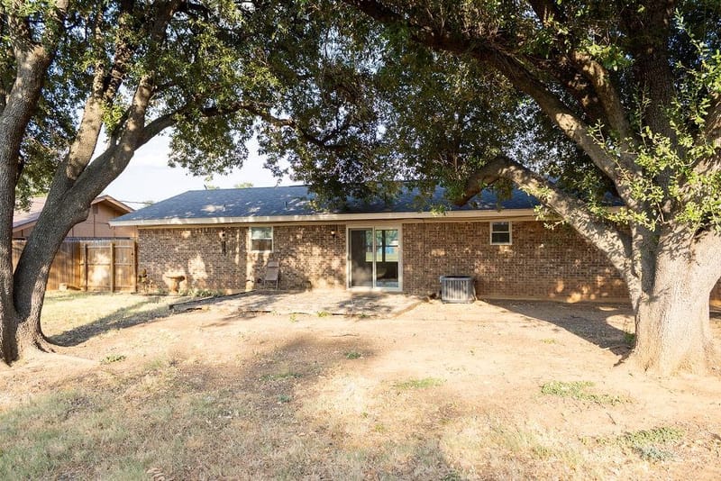 503 N Harding Street, Breckenridge TX 76424 - Photo 21