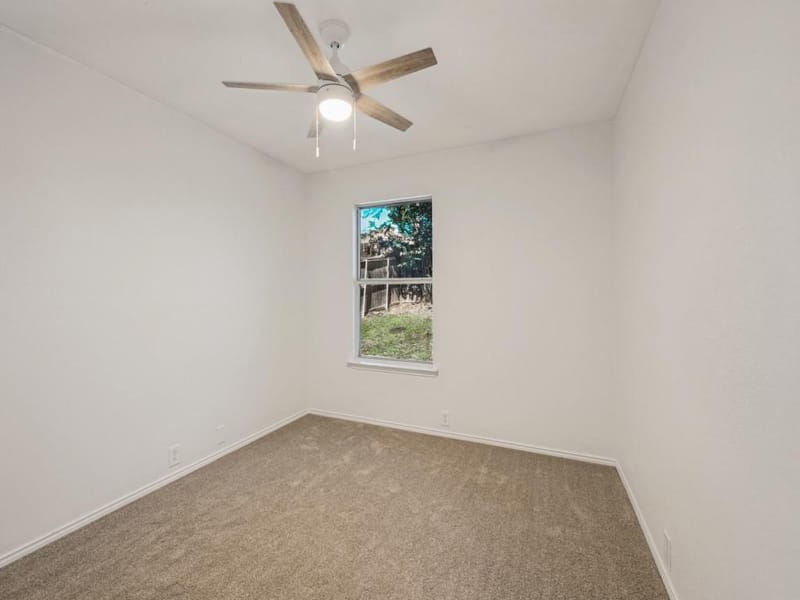 1309 Dundee Drive, Arlington TX 76002 - Photo 14