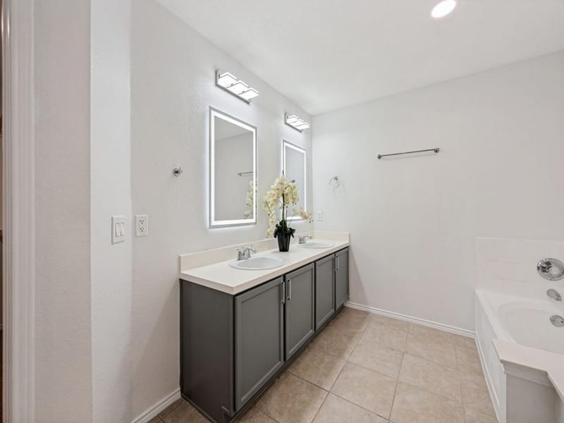1309 Dundee Drive, Arlington TX 76002 - Photo 19