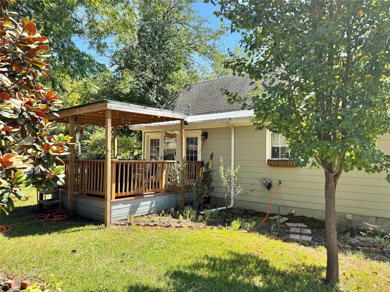 229 E Tennie Street, Gainesville TX 76240 - Photo 23