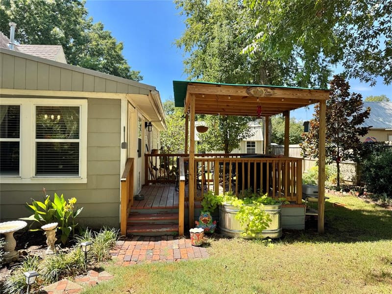 229 E Tennie Street, Gainesville TX 76240 - Photo 24