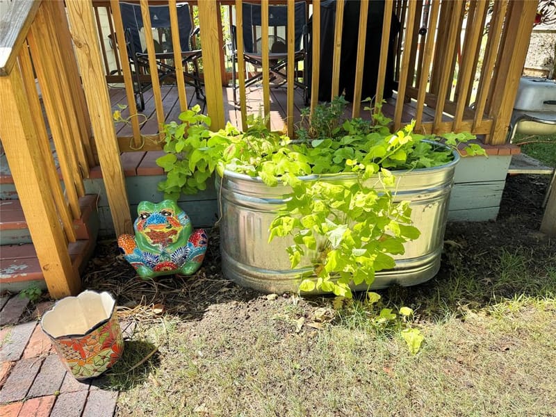 229 E Tennie Street, Gainesville TX 76240 - Photo 29