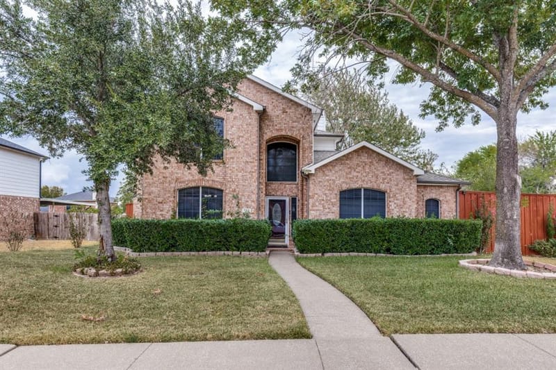 702 Garnet Drive, Mesquite TX 75149