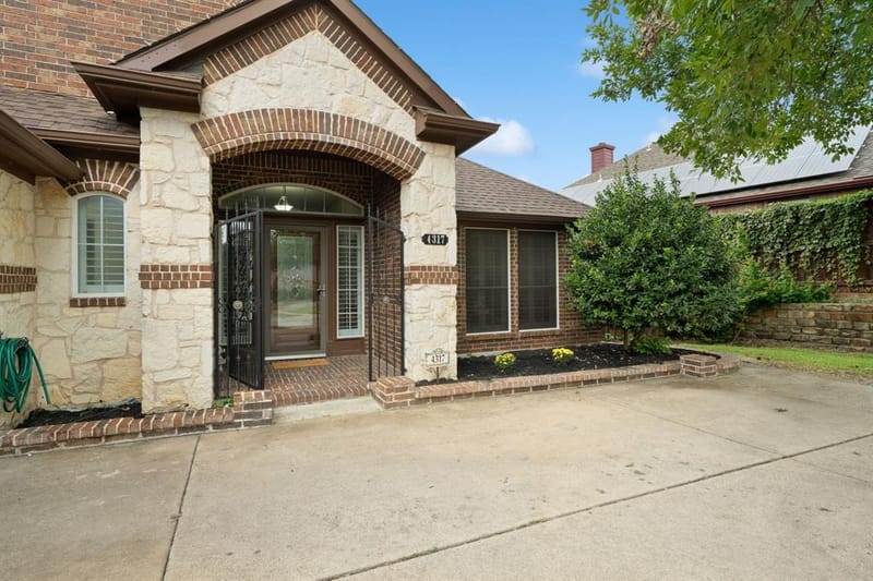 4317 Glenridge Drive, Rowlett TX 75088 - Photo 7