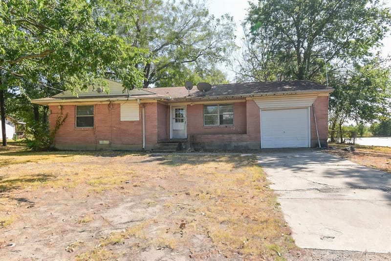 405 Fm 816, Wolfe City TX 75496 - Photo 37