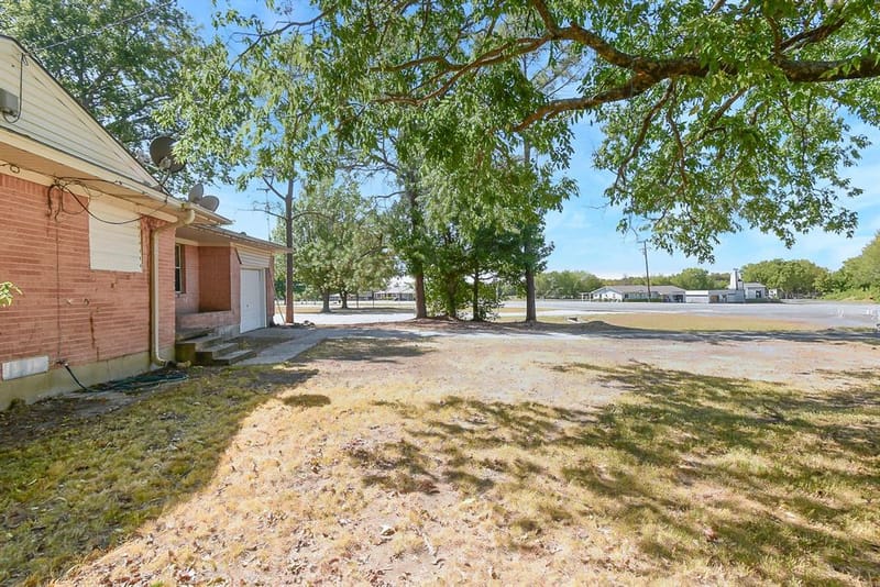 405 Fm 816, Wolfe City TX 75496 - Photo 4