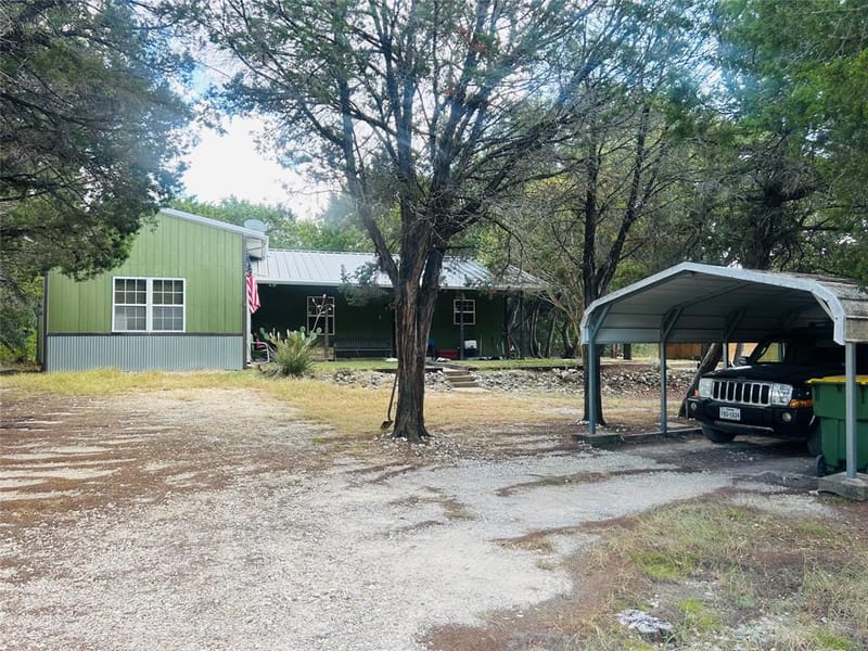 186 Jennifer Loop, Whitney TX 76692