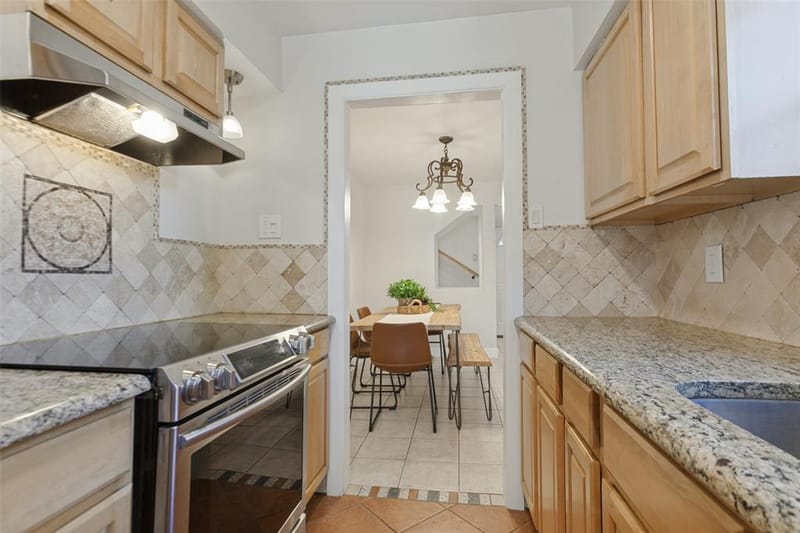 351 Valley Park Drive, Garland TX 75043 - Photo 6