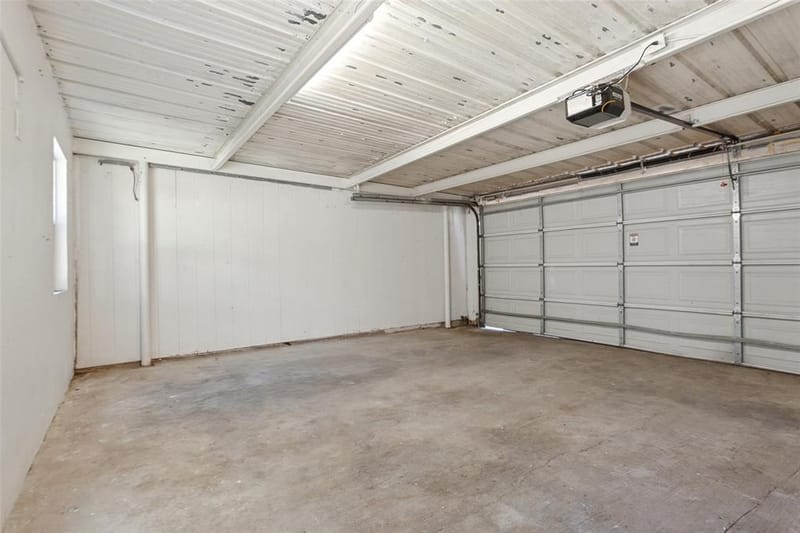 351 Valley Park Drive, Garland TX 75043 - Photo 14