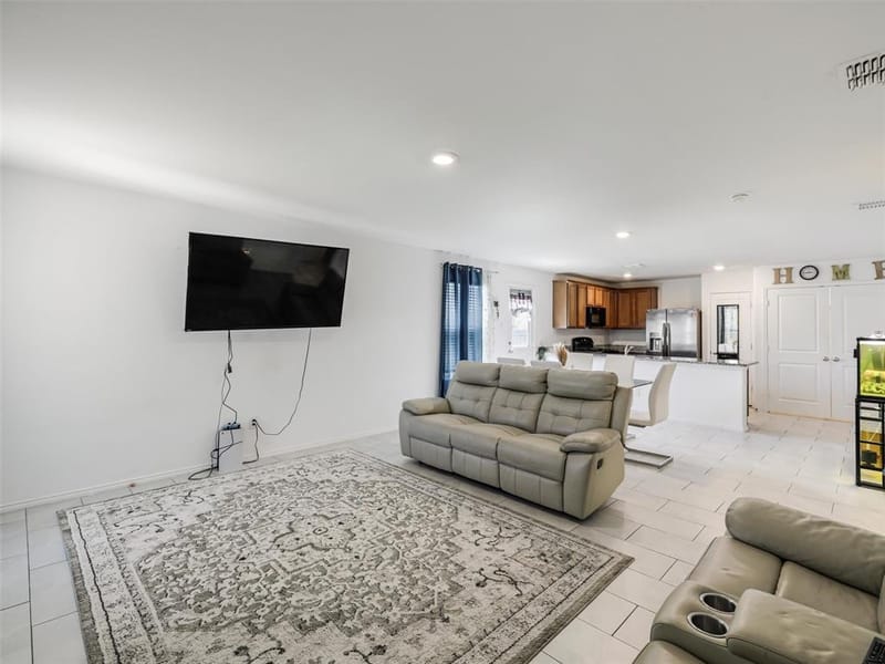 2932 Dora Drive, Fort Worth TX 76119 - Photo 5