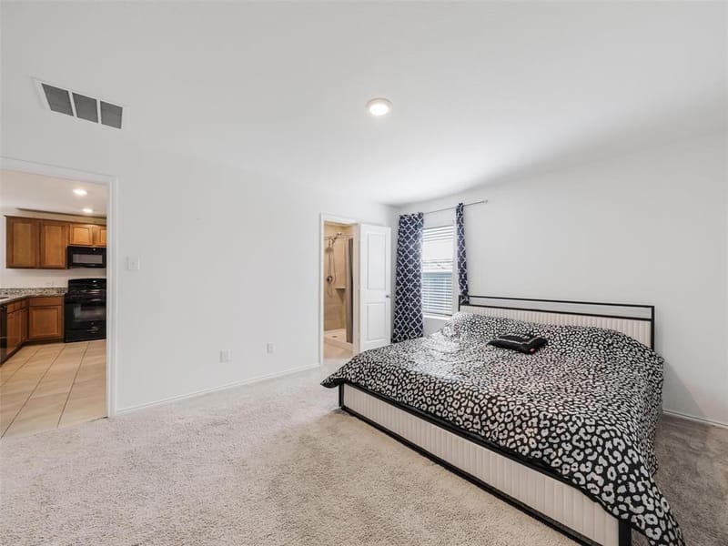2932 Dora Drive, Fort Worth TX 76119 - Photo 15