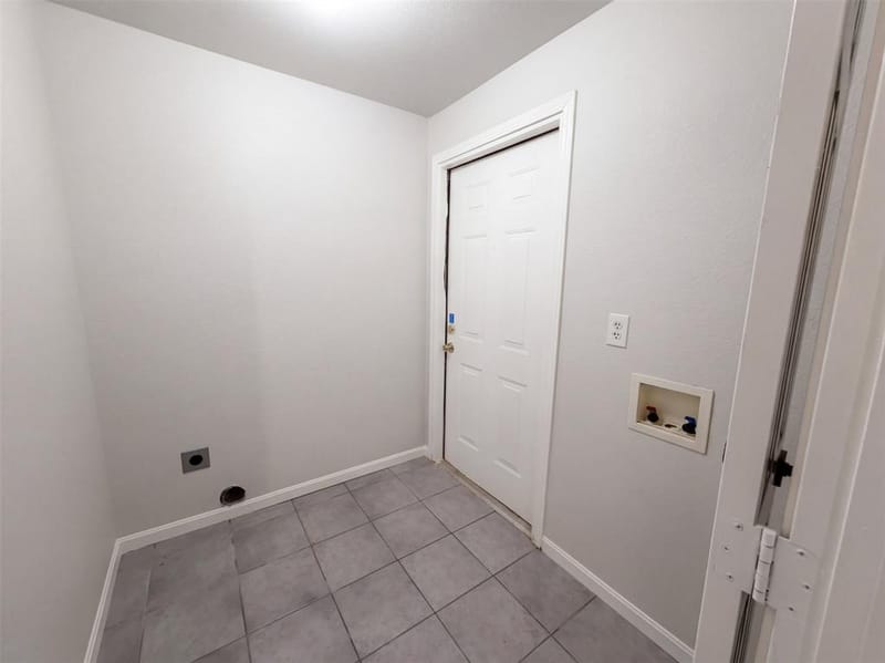 4519 Marcell Avenue, Dallas TX 75211 - Photo 12