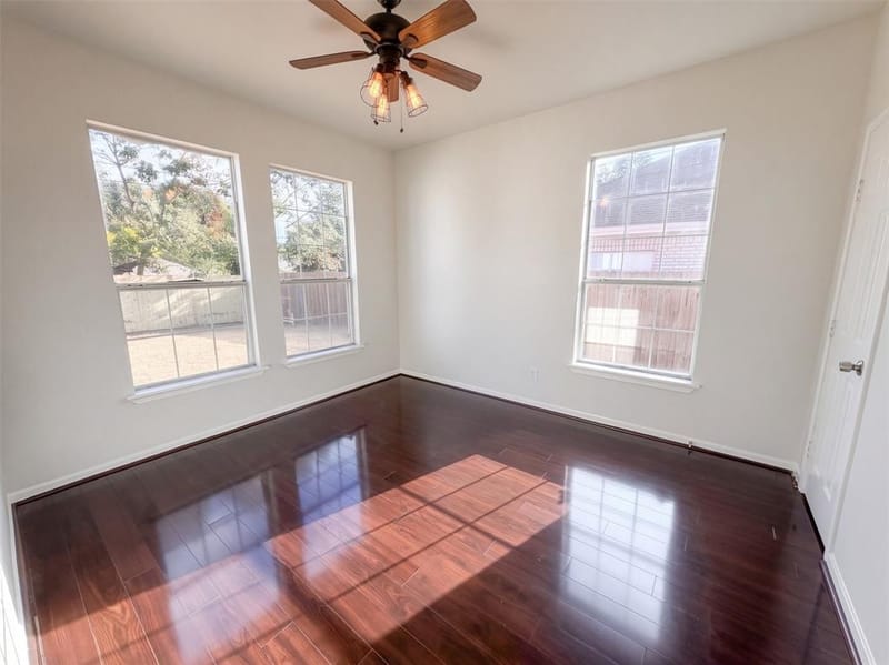4519 Marcell Avenue, Dallas TX 75211 - Photo 8